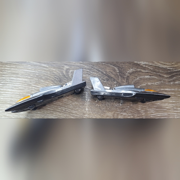 VTG lot of 2 Mattel 1995 Hydroplane Silver 1:64 Scale Seahorse Triton 5 - Picture 6 of 6